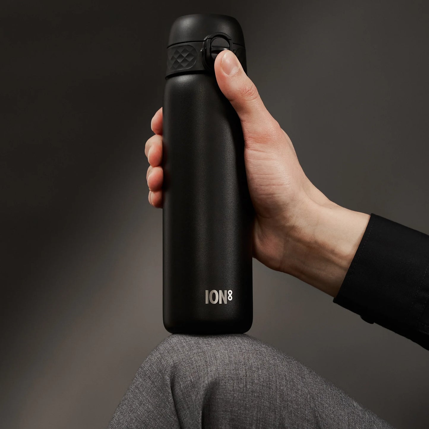 Leak Proof Slim Water Bottle, Stainless Steel, Black, 600ml (20oz)