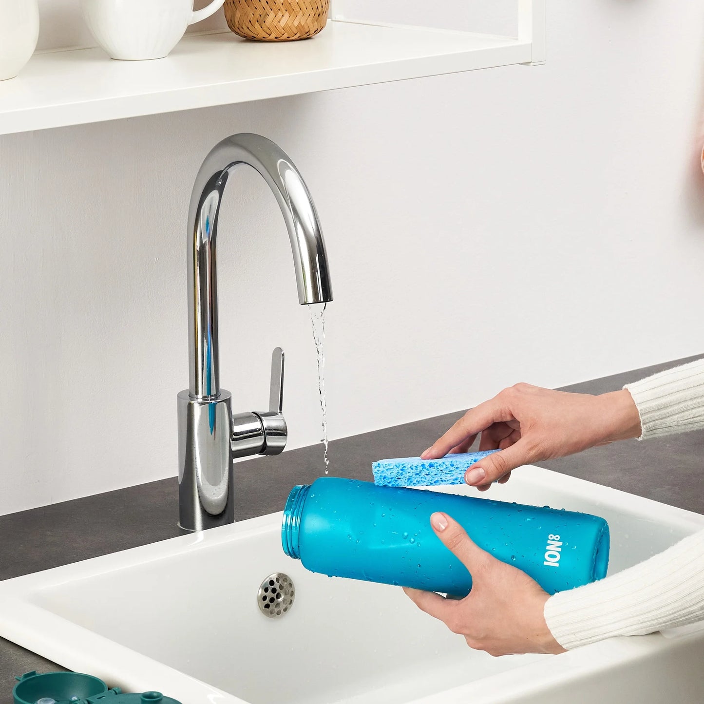 Leak Proof Water Bottle, Recyclon™, Aqua, 750ml (24oz)