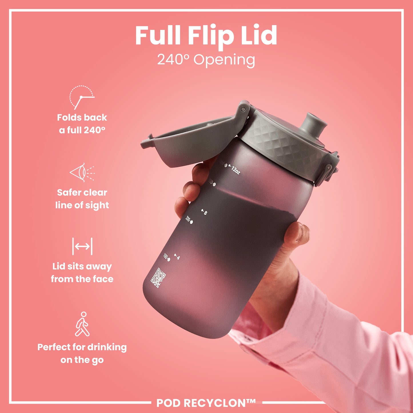A dark-pink water bottle with a grey lid is held. The lid is open, showing a full 240° opening. The background is a light pink. POD RECYCLON™ is visible on the bottle.