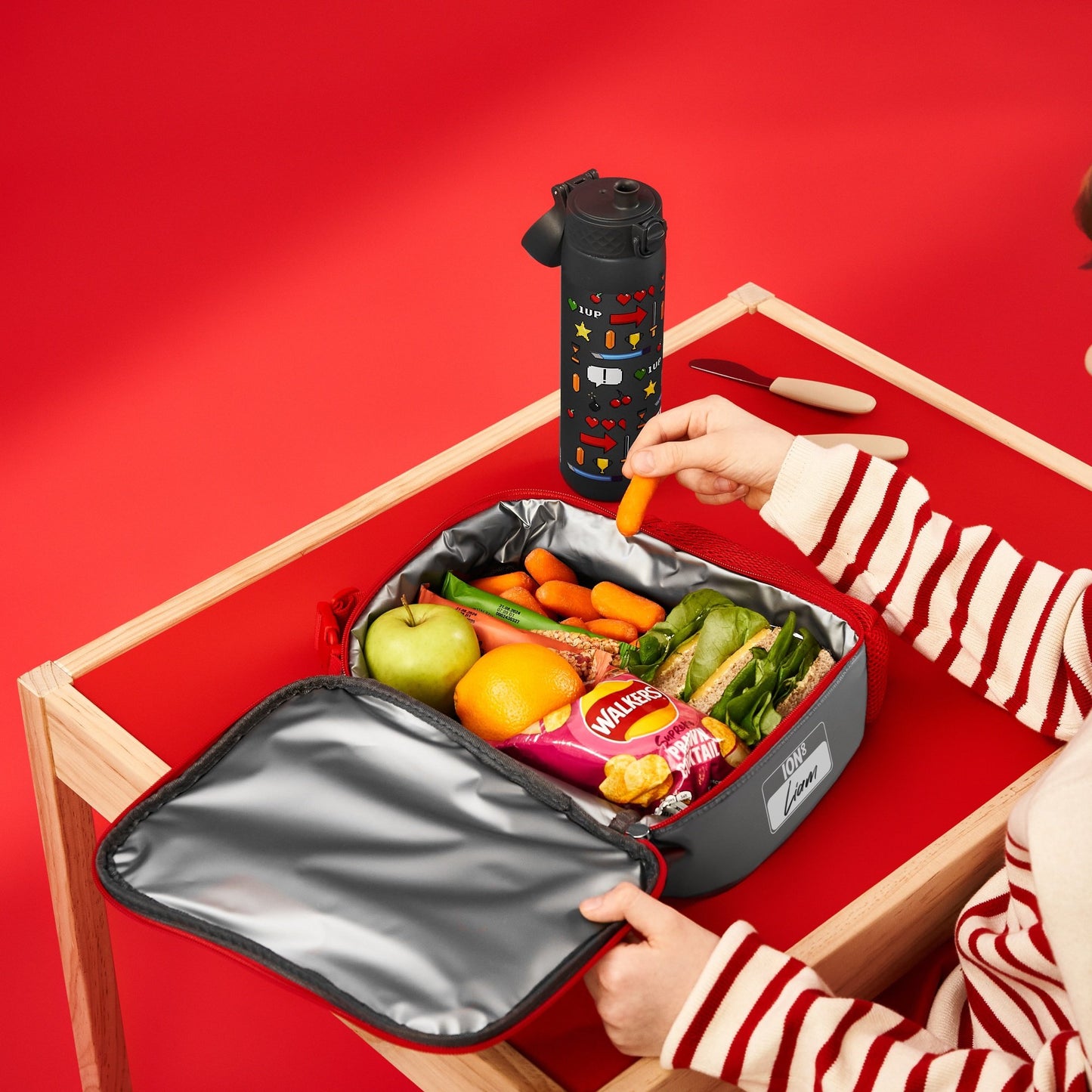Lunchtasche für Kinder, isoliert, Gamer, mittelgroß